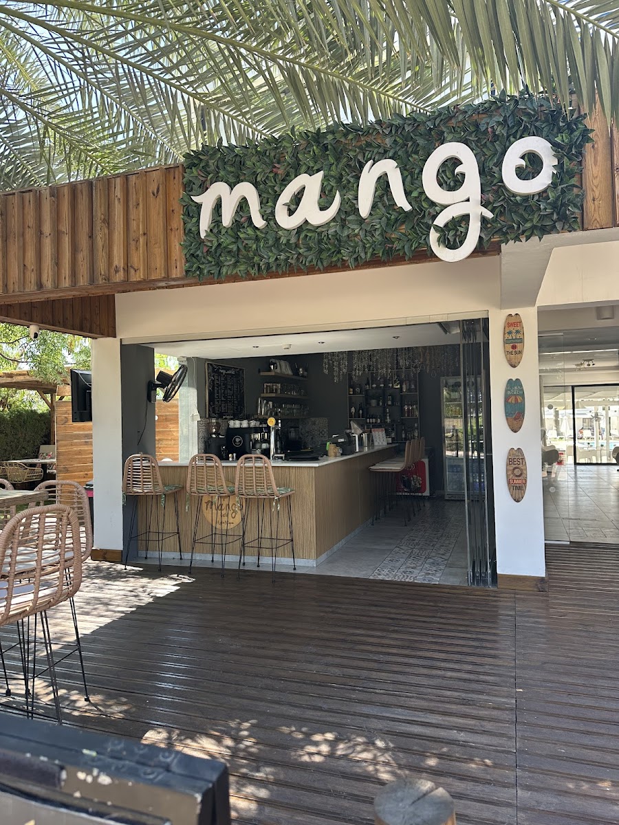Mango Café & Bar